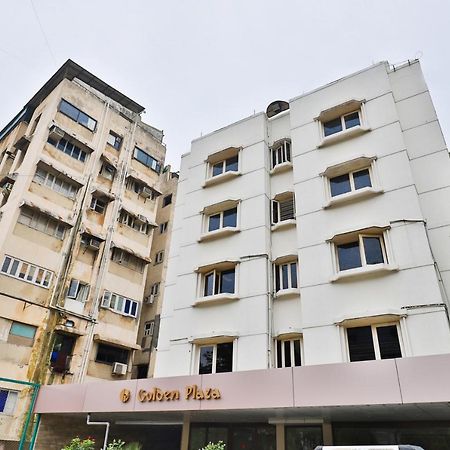 Oyo 2351 Hotel Golden Plaza Ahmedabad Eksteriør bilde